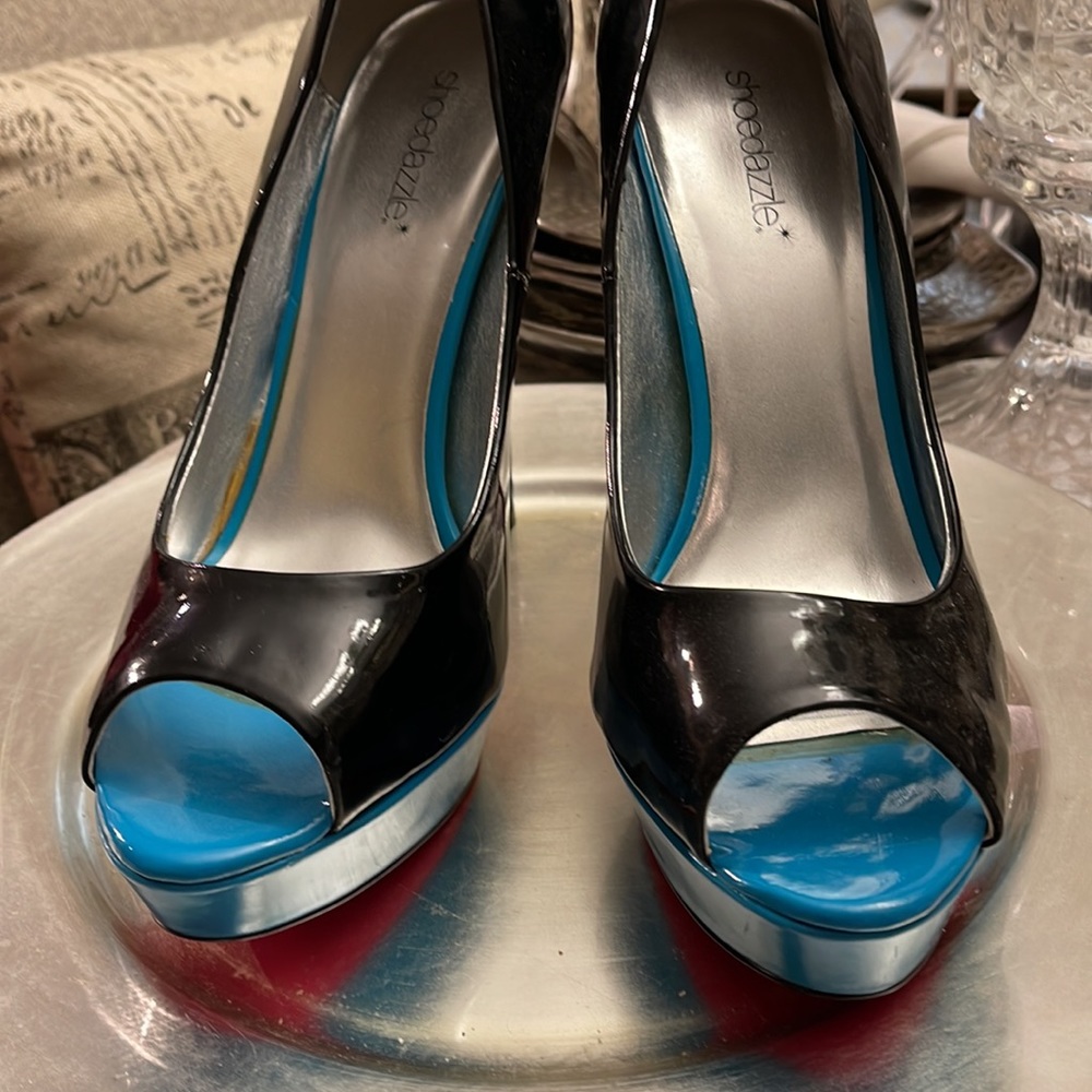 Heels - Picture 3 of 8
